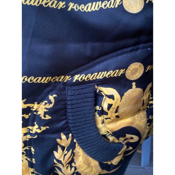 Vtg Rocawear Reversible Hooded Puffer Jacket Coat Black Red Sz M Broken Zip - Picture 12 of 12